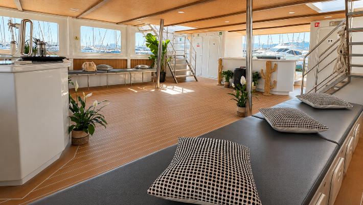 Saona Group charter in Mallorca