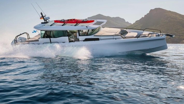 Axopar 45 Day charter with Captain charter in Mallorca