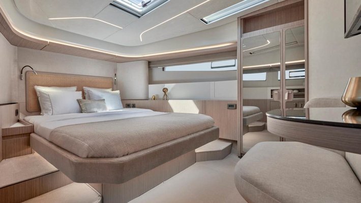 Prestige F 4.9 Motor Yacht charter in Mallorca