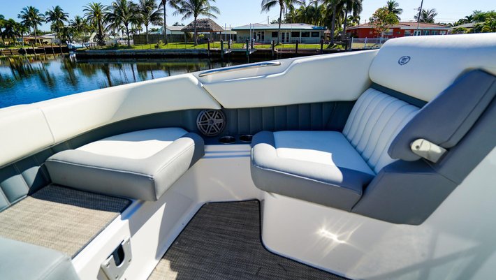 Cobalt 23 SC Power Boat charter in Mallorca