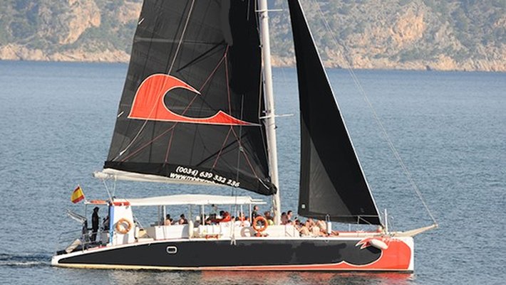 Catamaran 17 mts. Group charter in Mallorca
