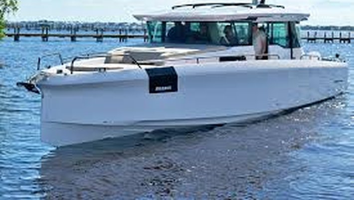 Axopar 45 Day charter with Captain charter in Mallorca