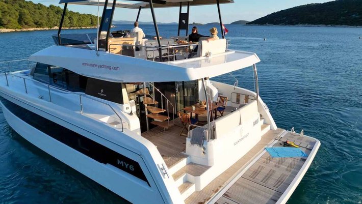 Alquiler Catamaranes Fountaine Pajot Motor MY 6 en Mallorca