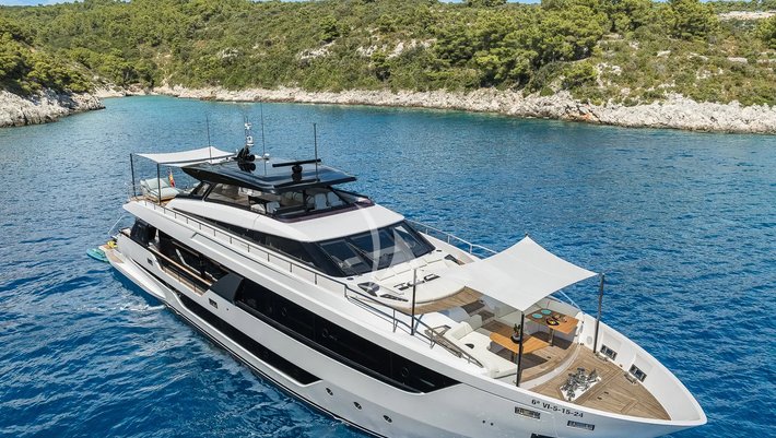 Ferretti 100´ Motor Yacht charter in Mallorca
