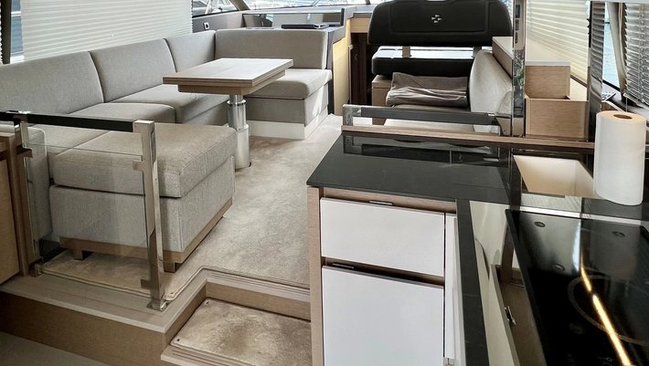 Alquiler Yates a motor Prestige 460 en Mallorca