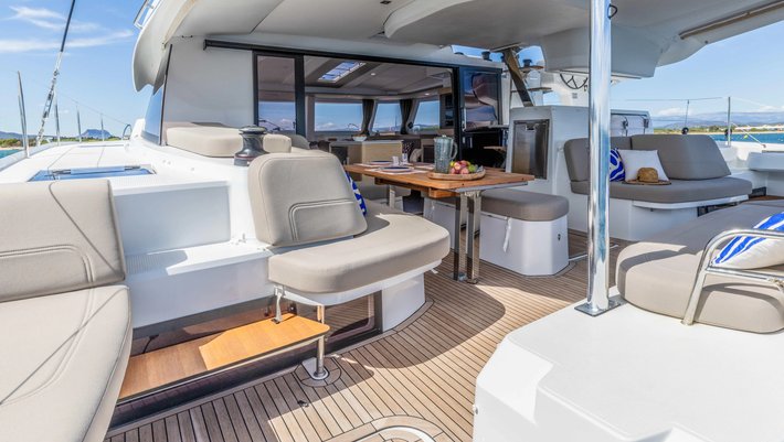 Alquiler Catamaranes Fountaine Pajot 44 Maestro en Mallorca