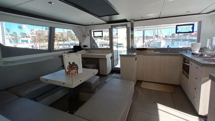 Alquiler Catamaranes Leopard 45 en Mallorca