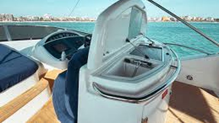 Alquiler Day charter con Capitán Sunseeker Manhattan 66 en Mallorca