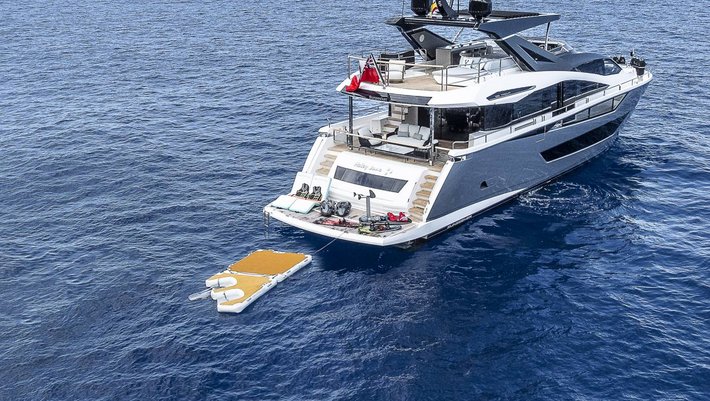 Alquiler Yates a motor Sunseeker 88 en Mallorca