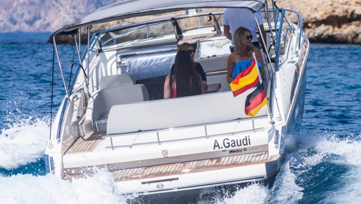 Alquiler Yates a motor Windy 31 Zonda en Mallorca