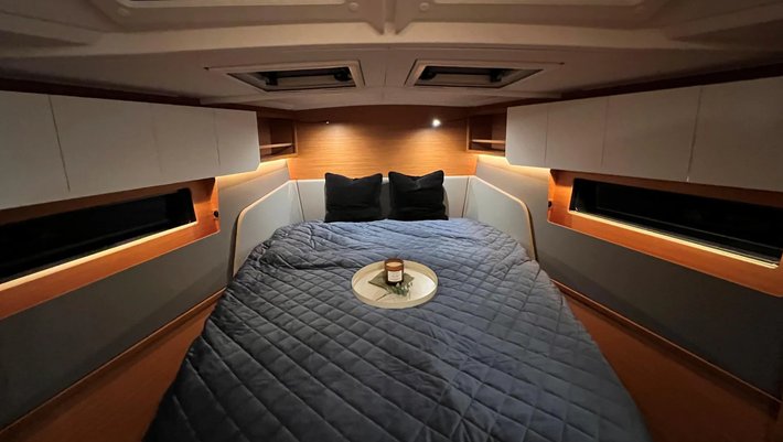 Dufour 44 Sailing Yacht charter in Mallorca