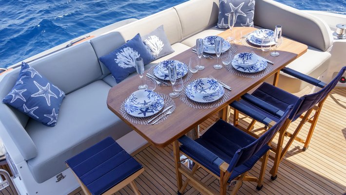 Alquiler Yates a motor Azimut 53 en Mallorca