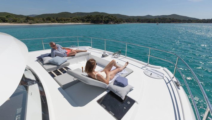 Alquiler Catamaranes Fountaine Pajot Motor MY 6 en Mallorca