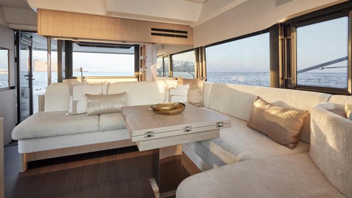 Prestige F 4.9 Motor Yacht charter in Mallorca