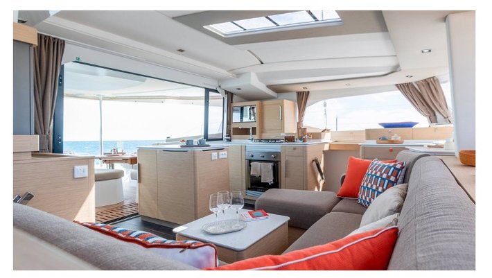 Alquiler Catamaranes Fountaine Pajot 44 Maestro en Mallorca