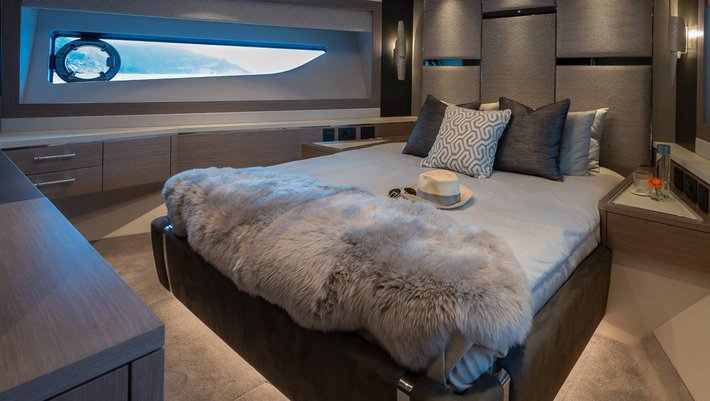 Alquiler Yates a motor Sunseeker 88 en Mallorca