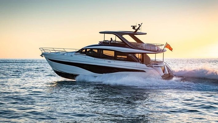 Alquiler Yates a motor Princess Y 72 en Mallorca