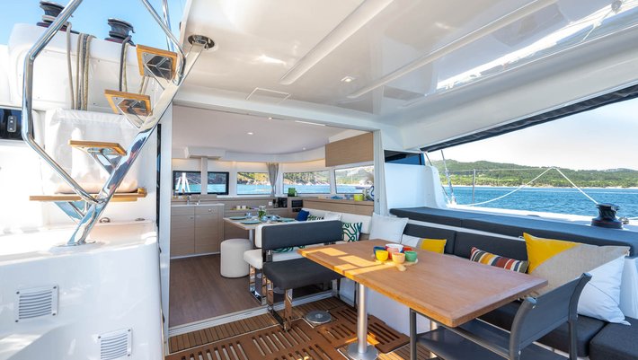Alquiler Catamaranes Lagoon 43 en Mallorca