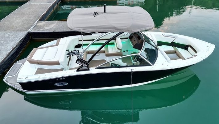 Cobalt 23 SC Power Boat charter in Mallorca