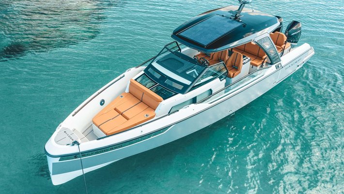 Alquiler Por día con Capitán Saxdor 320 GTO en Mallorca