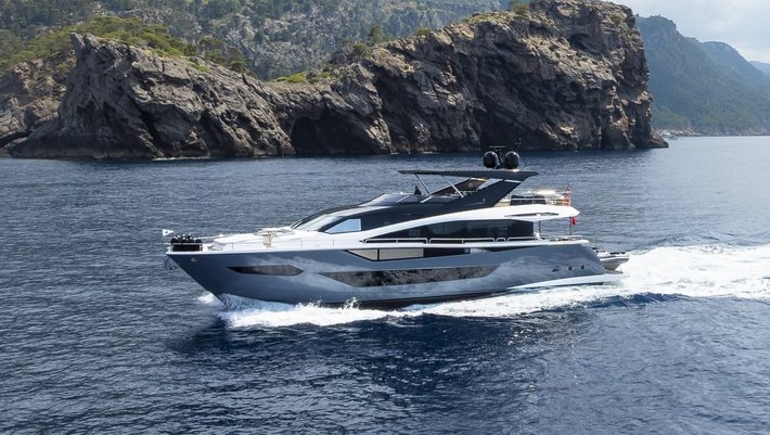 Alquiler Yates a motor Sunseeker 88 en Mallorca