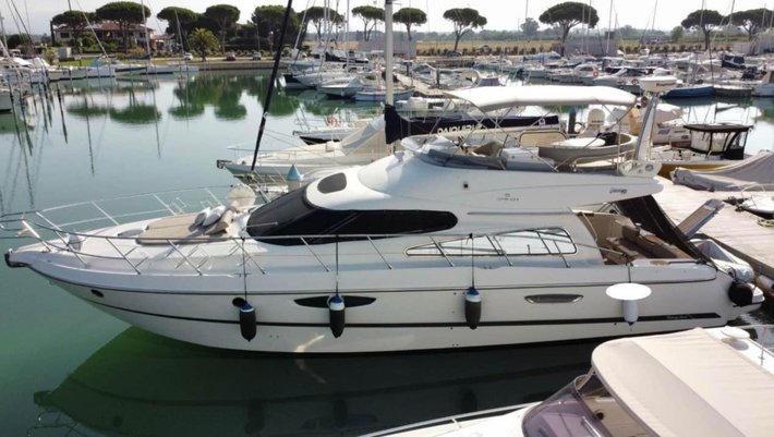 Cranchi Atlantique 50 Day charter with Captain charter in Mallorca