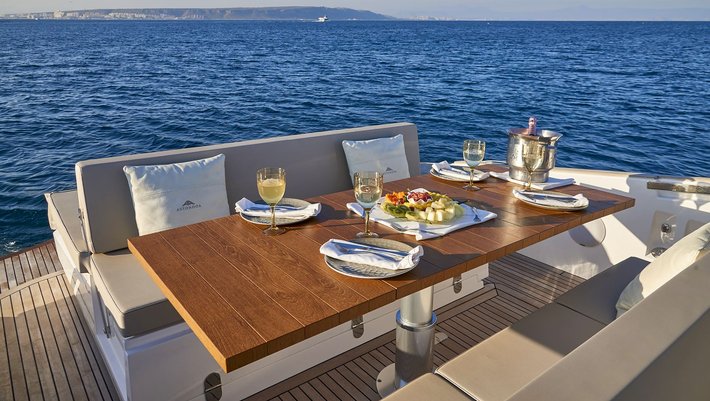 Alquiler Yates a motor Astondoa 377 Coupe en Mallorca