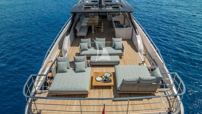 Ferretti 100´ Motor Yacht charter in Mallorca