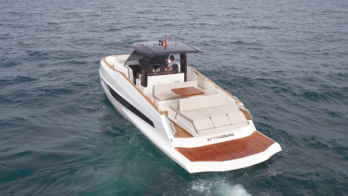 Alquiler Yates a motor Astondoa 377 Coupe en Mallorca