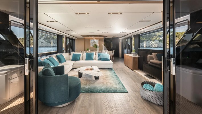 Ferretti 100´ Motor Yacht charter in Mallorca