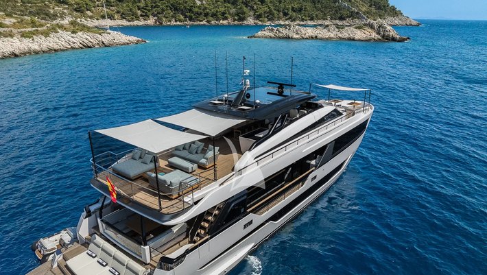 Ferretti 100´ Motor Yacht charter in Mallorca