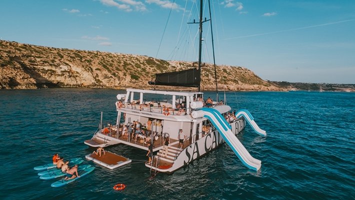Saona Group charter in Mallorca
