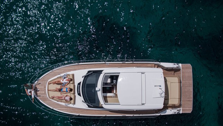 Bavaria Motor SR 36 Motor Yacht charter in Mallorca