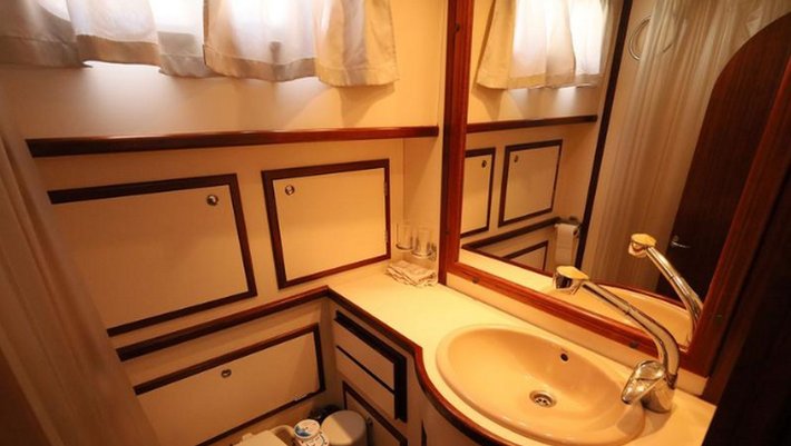 Menorquín 120 Motor Yacht charter in Menorca