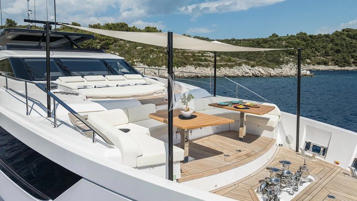 Ferretti 100´ Motor Yacht charter in Mallorca