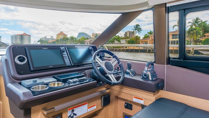 Alquiler Yates a motor Prestige 460 en Mallorca